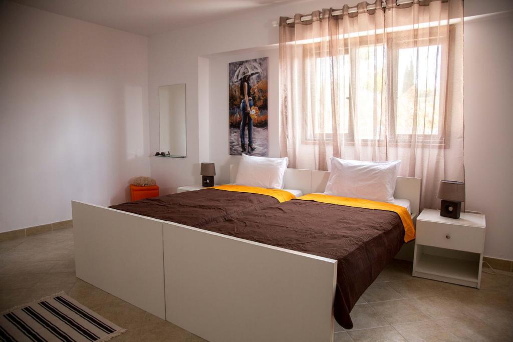 Coral Bay Sunkiss Villa 外观 照片