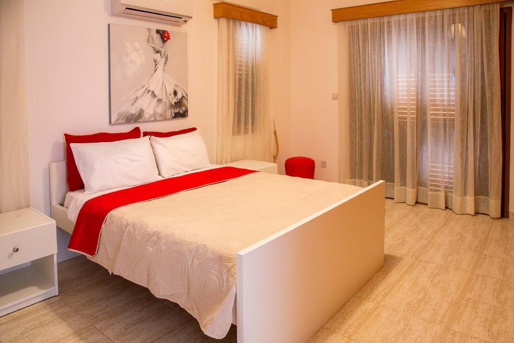 Coral Bay Sunkiss Villa 外观 照片