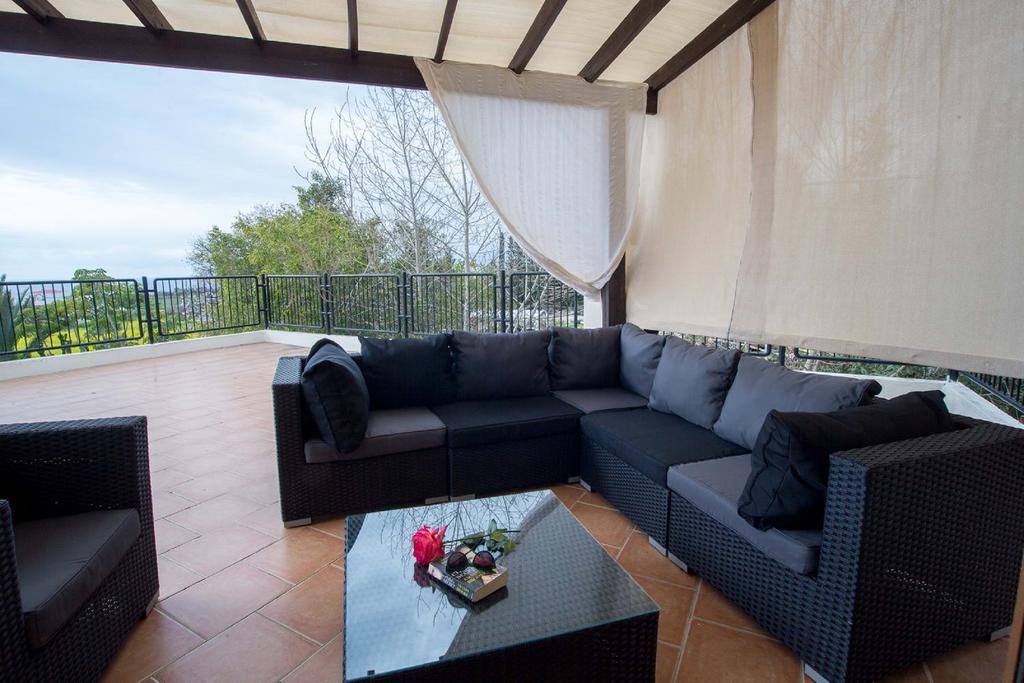Coral Bay Sunkiss Villa 外观 照片